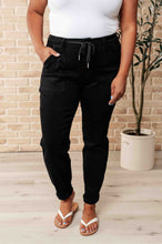 Load image into Gallery viewer, Carmen Double Cuff Joggers in Black- JUDY BLUE
