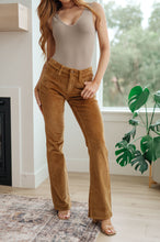 Load image into Gallery viewer, JB Cordelia Bootcut Corduroy Pants in Camel
