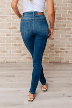 Load image into Gallery viewer, Daphne High Rise Skinny Jeans- JUDY BLUE
