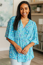 Load image into Gallery viewer, DEAR SCARLETT- Dreamer Peplum Top in Blue and Teal Paisley
