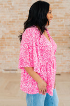 Load image into Gallery viewer, DEAR SCARLETT- Dreamer Peplum Top in Pink Leopard
