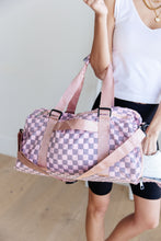 Load image into Gallery viewer, AVE SHOPS- Elevate Travel Duffel in Pink
