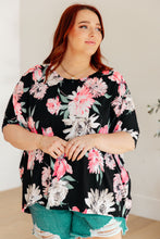 Load image into Gallery viewer, DEAR SCARLETT- Essential Blouse in Black Floral
