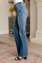 Load image into Gallery viewer, JUDY BLUE- Genevieve Mid Rise Vintage Bootcut Jeans
