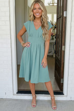 Load image into Gallery viewer, Sweet Sage Dream Midi Dress
