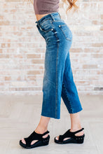 Load image into Gallery viewer, JUDY BLUE- Hayes High Rise Wide Leg Crop Jeans
