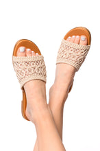 Load image into Gallery viewer, Hey Beach Sandals in Natural- CORKY&#39;S
