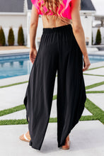 Load image into Gallery viewer, WHITE BIRCH- Holland Holiday Tulip Pants in Black
