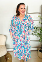 Load image into Gallery viewer, Star Struck Vintage Floral Midi Dress with Side Pockets
