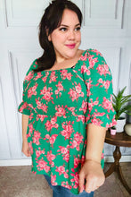 Load image into Gallery viewer, Sumptuous In Smocked Green &amp; Coral Flower Print Babydoll Top
