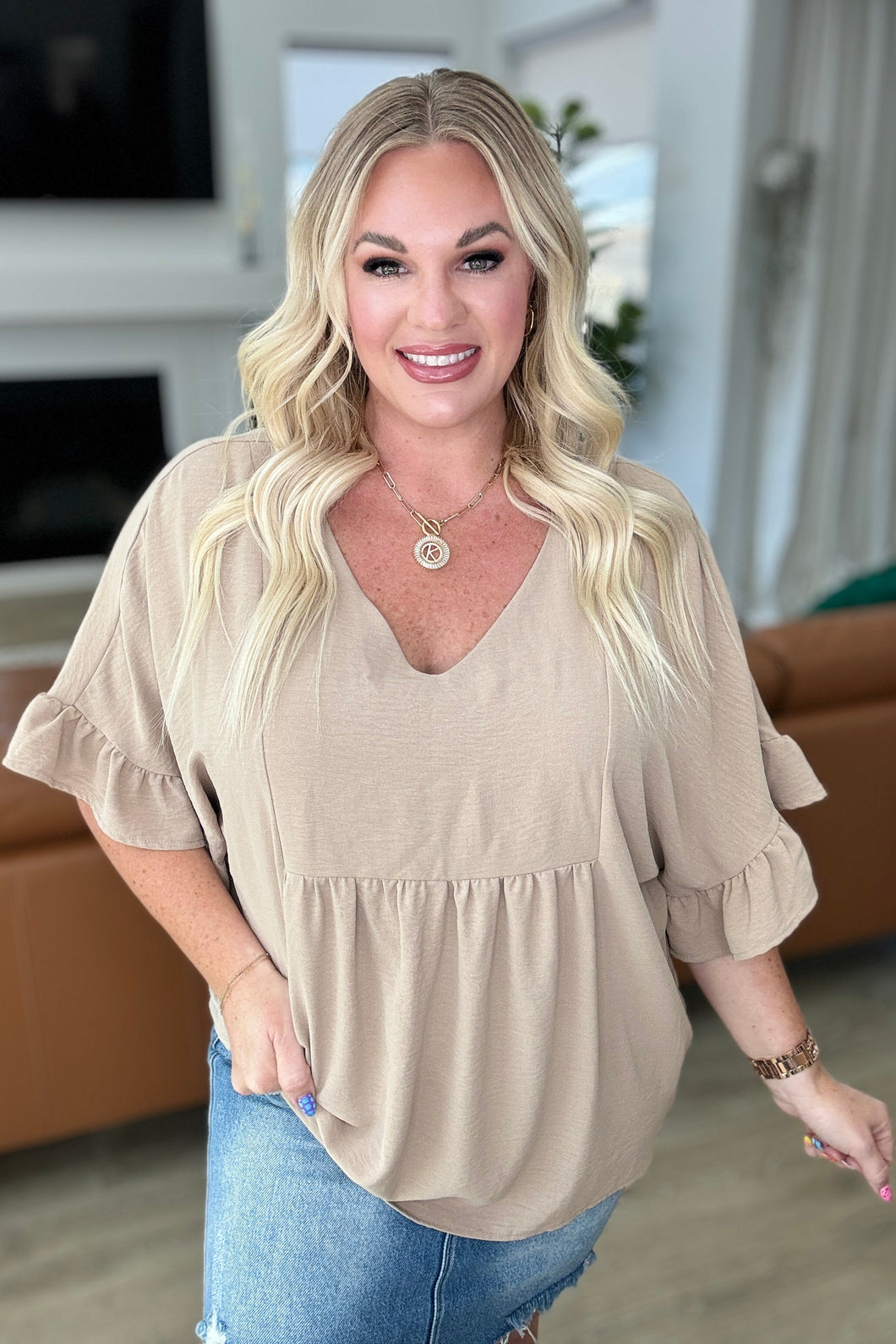 ANDREE BY UNIT- Airflow Peplum Ruffle Sleeve Top in Taupe