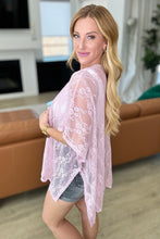 Load image into Gallery viewer, ANDREE&#39;- Good Days Ahead Lace Kimono In Mauve
