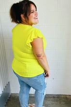 Load image into Gallery viewer, Yellow Wide Rib Frilled Short Sleeve Yoke Top
