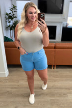 Load image into Gallery viewer, JUDY BLUE- Celeste Mid Rise Shield Pocket Cutoff Shorts in Sky Blue
