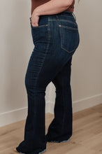 Load image into Gallery viewer, JUDY BLUE- Jane High Rise Raw Hem Flare
