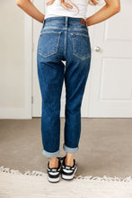 Load image into Gallery viewer, JUDY BLUE- London Midrise Cuffed Boyfriend Jeans
