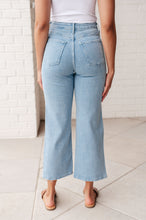 Load image into Gallery viewer, PREORDER: Patch Pocket Wide Leg Jeans in Four Colors
