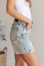 Load image into Gallery viewer, JUDY BLUE- Cindy High Rise Mineral Wash Distressed Boyfriend Shorts
