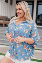 Load image into Gallery viewer, **FLASH DEAL** (REG $48) HAYDEN- Lanikai Floral Button Down

