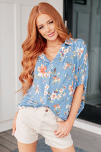 Load image into Gallery viewer, **FLASH DEAL** (REG $48) HAYDEN- Lanikai Floral Button Down
