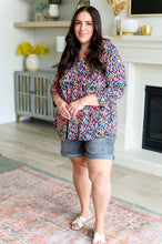 Load image into Gallery viewer, DEAR SCARLETT- Lizzy Babydoll Top in Black Multi Painted
