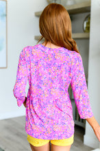 Load image into Gallery viewer, DEAR SCARLETT- Lizzy Babydoll Top in Magenta Brushstrokes

