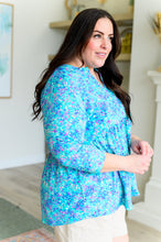 Load image into Gallery viewer, DEAR SCARLETT- Lizzy Babydoll Top in Teal Brushstrokes

