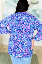 Load image into Gallery viewer, DEAR SCARLETT- Lizzy Bell Sleeve Top in Navy and Pink Floral
