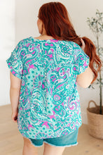 Load image into Gallery viewer, DEAR SCARLETT- Lizzy Cap Sleeve Top in Magenta and Teal Paisley
