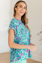 Load image into Gallery viewer, DEAR SCARLETT- Lizzy Cap Sleeve Top in Magenta and Teal Paisley
