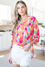 Load image into Gallery viewer, DEAR SCARLETT- Lizzy Top in Teal and Hot Pink Abstract Fans
