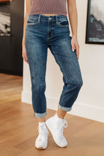 Load image into Gallery viewer, JUDY BLUE- London Midrise Cuffed Boyfriend Jeans
