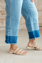 Load image into Gallery viewer, JUDY BLUE- Olivia High Rise Wide Leg Crop Jeans in Medium Wash
