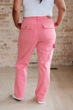 Load image into Gallery viewer, JUDY BLUE- Peggy High Rise Cargo Straight Jeans in Pink
