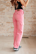 Load image into Gallery viewer, JUDY BLUE- Peggy High Rise Cargo Straight Jeans in Pink
