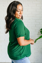 Load image into Gallery viewer, Uptown Crew T-Shirt in Green
