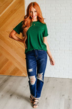 Load image into Gallery viewer, Uptown Crew T-Shirt in Green
