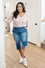 Load image into Gallery viewer, RISEN- Always Be there Cargo Denim Skirt (Reg &amp; Curvy)
