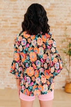 Load image into Gallery viewer, DEAR SCARLETT- Willow Bell Sleeve Top in Black and Persimmon Floral
