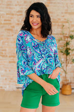 Load image into Gallery viewer, DEAR SCARLETT- Willow Bell Sleeve Top in Emerald and Royal Paisley
