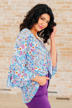 Load image into Gallery viewer, DEAR SCARLETT- Willow Bell Sleeve Top in Retro Ditsy Floral
