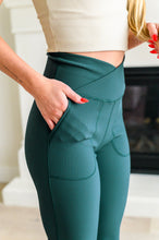 Load image into Gallery viewer, RAE MODE- Work it All Out Crossover Flare Leggings
