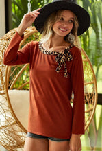 Load image into Gallery viewer, Feeling Flirty Leopard Trim Top (Reg &amp; XL)
