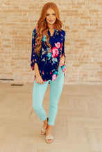 Load image into Gallery viewer, Magic Ankle Crop Skinny Pants in Twelve Colors- DEAR SCARLETT
