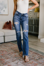 Load image into Gallery viewer, JUDY BLUE- O&#39;Hara Destroyed Straight Jeans
