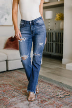Load image into Gallery viewer, JUDY BLUE- O&#39;Hara Destroyed Straight Jeans
