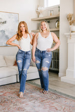 Load image into Gallery viewer, JUDY BLUE- O&#39;Hara Destroyed Straight Jeans
