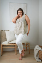Load image into Gallery viewer, Dandy Darling Ditsy Floral Tank
