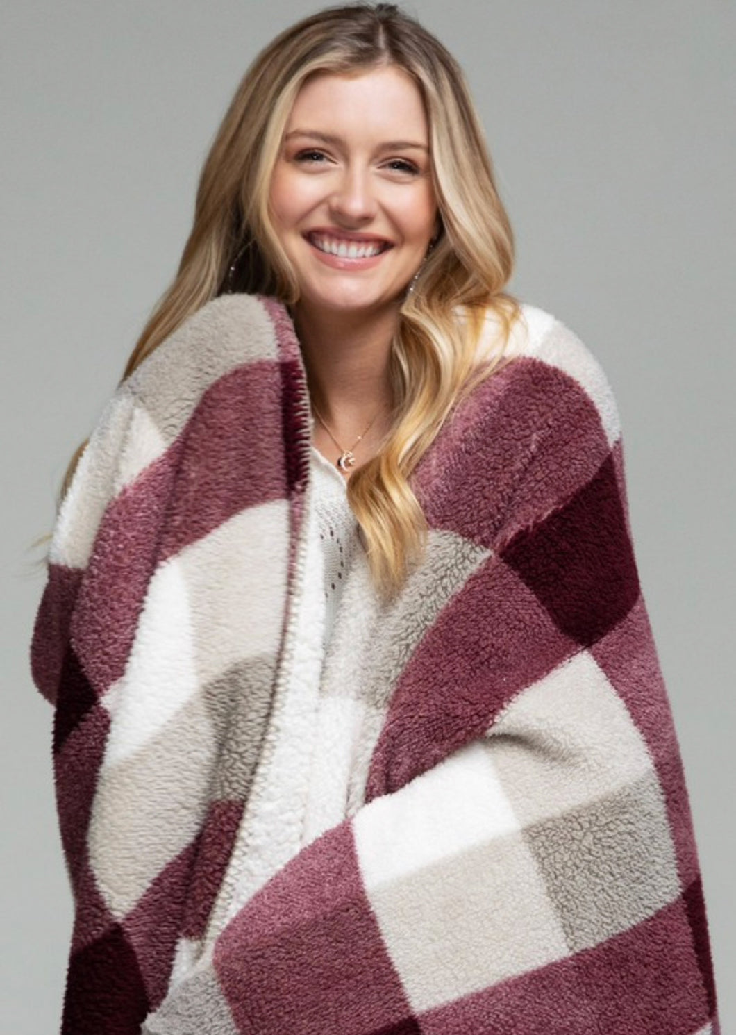 Berry Sherpa Blanket