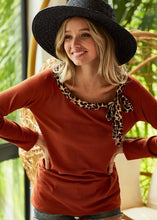 Load image into Gallery viewer, Feeling Flirty Leopard Trim Top (Reg &amp; XL)
